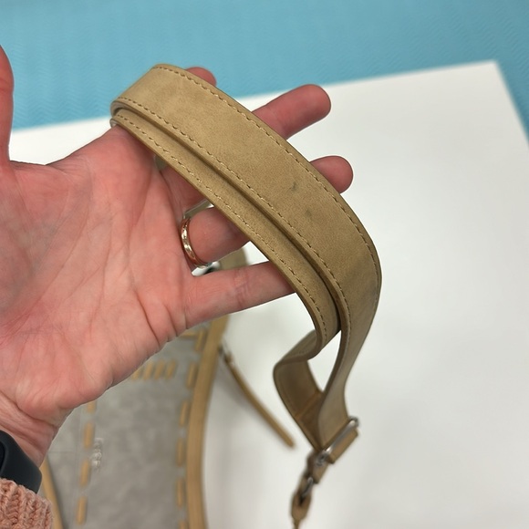 Kenzie Mid size crossbody purse - Picture 7 of 15